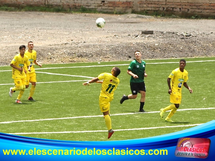 Leones 1-1 Los del Sur