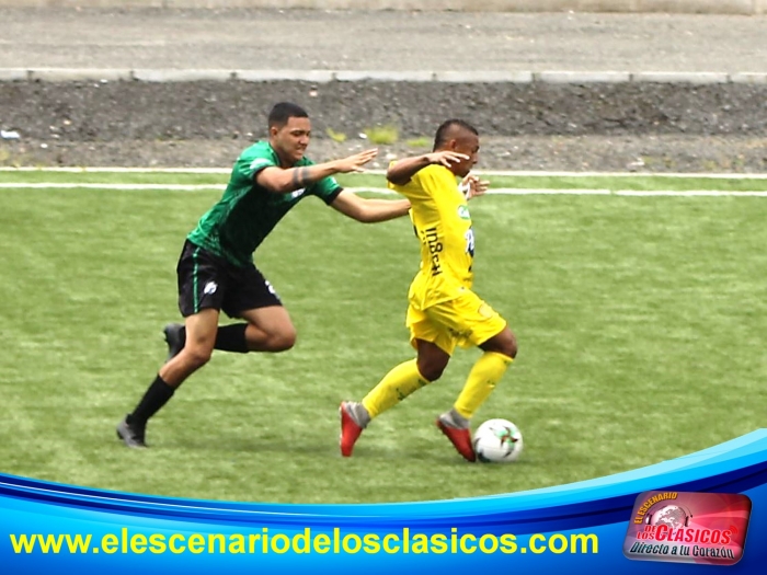 Leones 1-1 Los del Sur