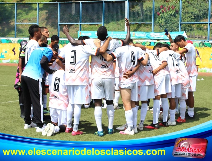 Chalaca 2-1 Envigado