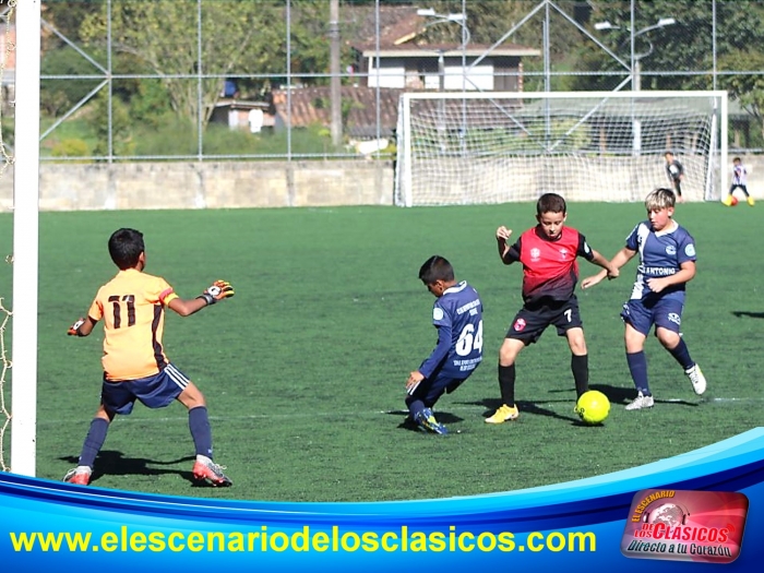 Sporting F.C. 10-4 San Antonio de Guarne