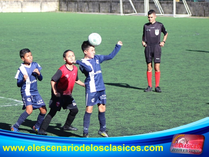 Sporting F.C. 10-4 San Antonio de Guarne