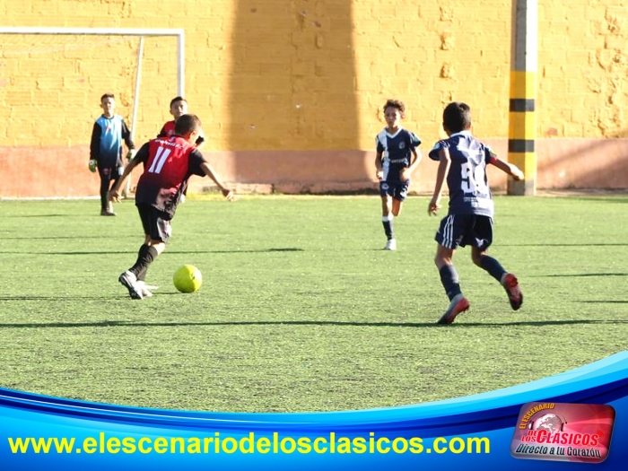 Sporting F.C. 10-4 San Antonio de Guarne