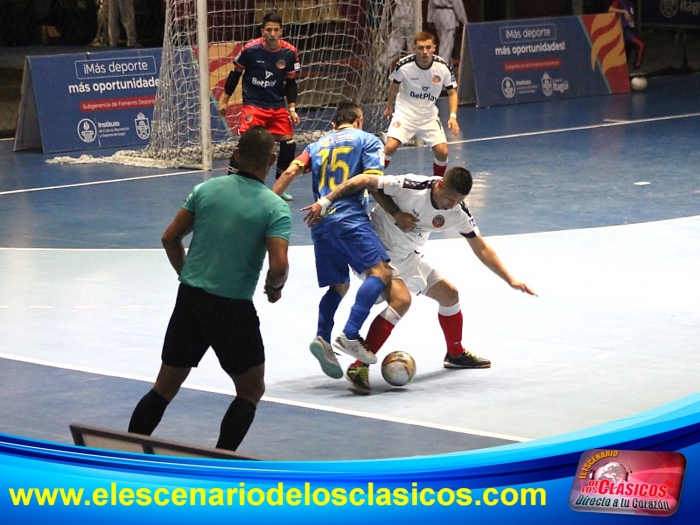 Loenes Futsal cae derrotado frente a Saeta