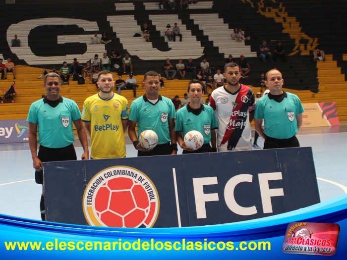 Primer triunfo de Leones en liga Futsal II