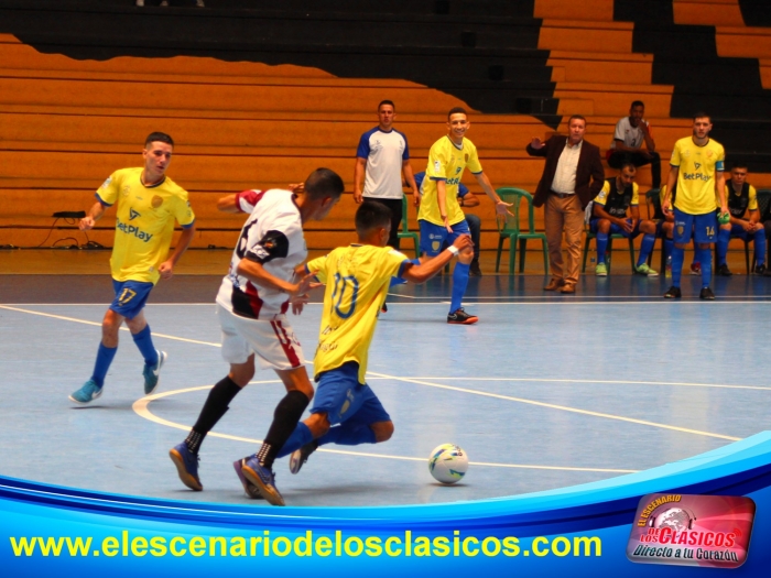 Primer triunfo de Leones en liga Futsal II