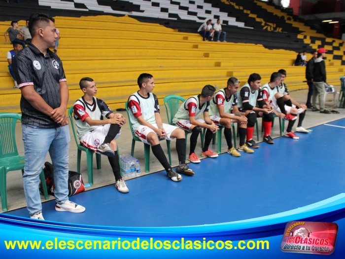 Primer triunfo de Leones en liga Futsal II