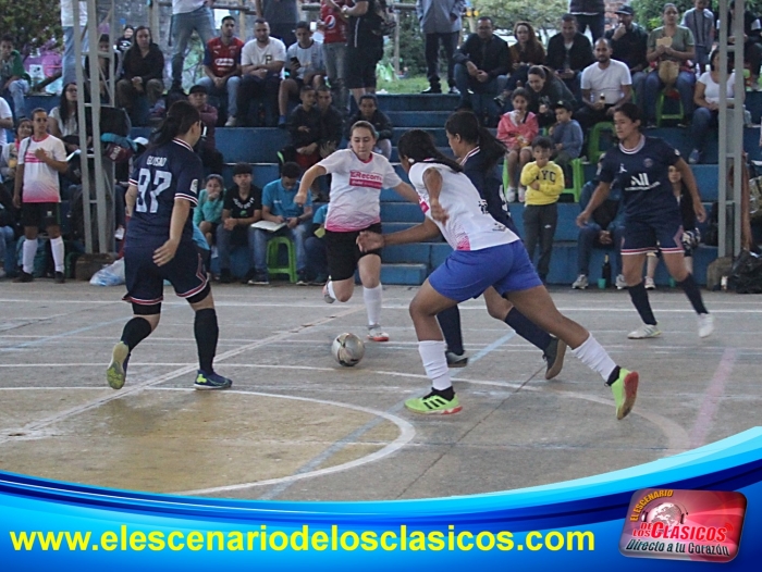 1er campeonato femenino de fÃºtbol sala en San Pio X ItagÃ¼Ã­