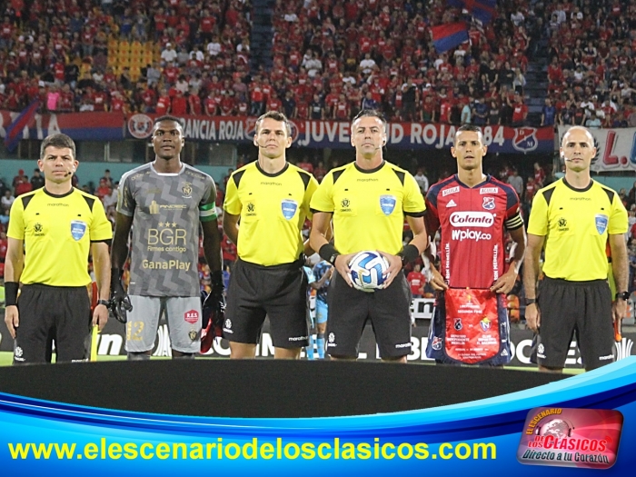 DIM vs El Nacional de Ecuador