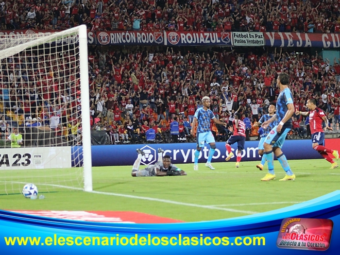 DIM vs El Nacional de Ecuador