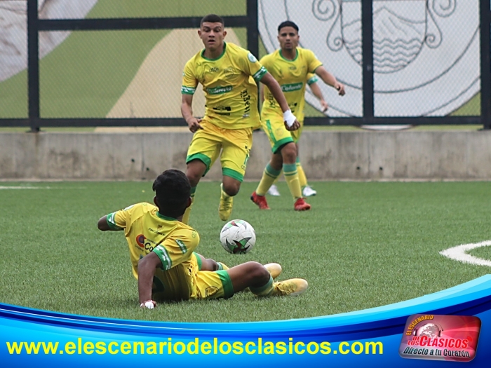 Leones vence a Soccer Law