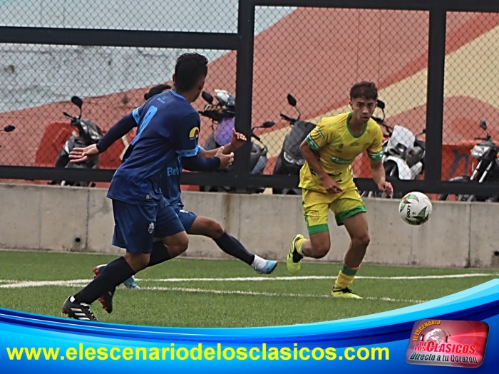 Leones vence a Soccer Law