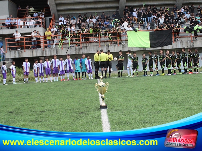 Leones de ItagÃ¼Ã­ campeÃ³n Baby FÃºtbol