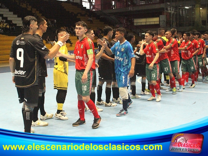 Triunfo felino en la Liga Futsal