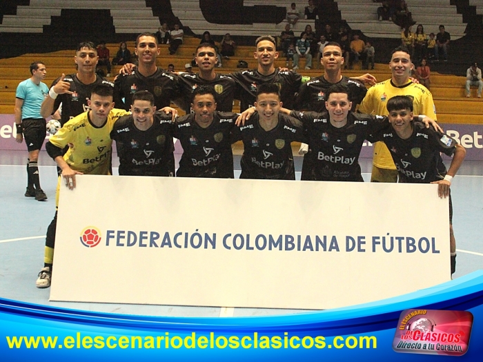 Triunfo felino en la Liga Futsal