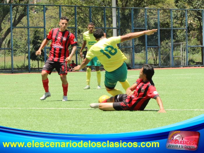 Leones Golea en la Primera A