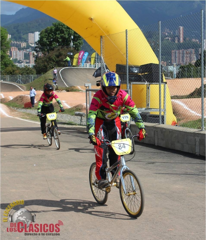 Bicicros y fútbol de salón, los más destacados