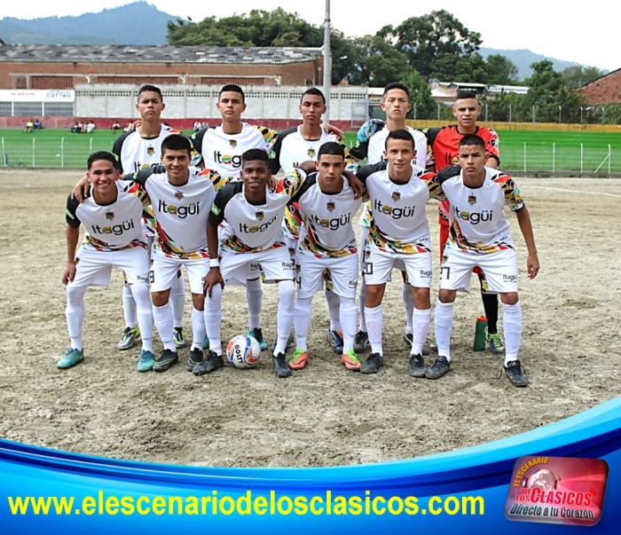 Nacional derrotó a Ditaires F.C Sub 18