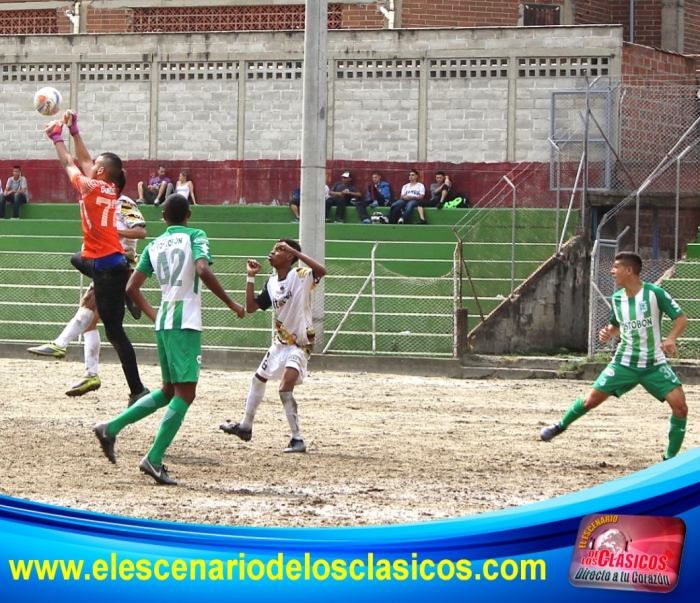 Nacional derrotó a Ditaires F.C Sub 18