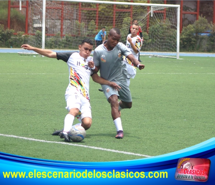 Ditaires F.C y Envigado F.C, dejaron el pleito en tablas