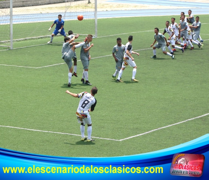 Ditaires F.C y Envigado F.C, dejaron el pleito en tablas