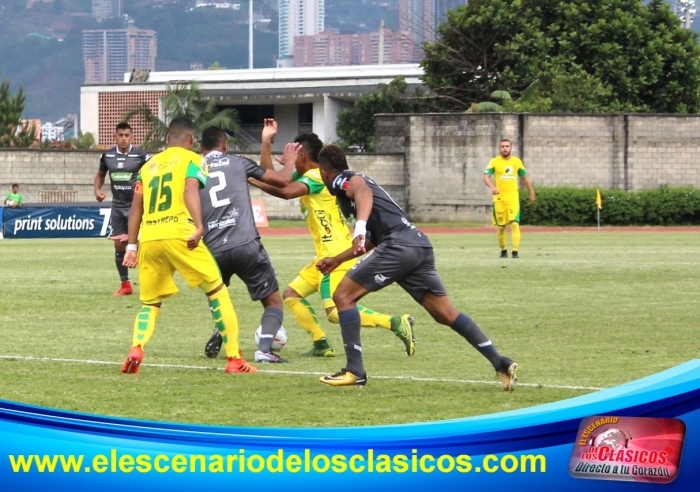 Leones no encontró el camino, perdió ante Once Caldas