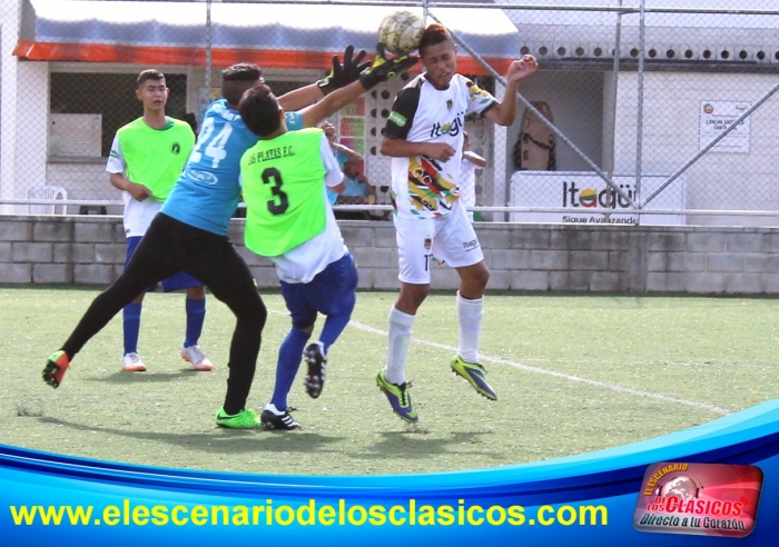 Victoria apretada de Ditaires Sub 18 ante C.D. Las Playas