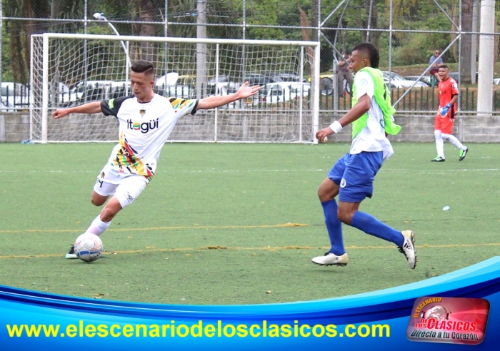 Victoria apretada de Ditaires Sub 18 ante C.D. Las Playas