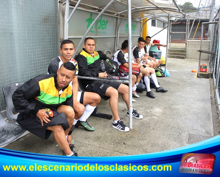 Ditaires F.C y Estudiantes de Medellín no se hicieron daño