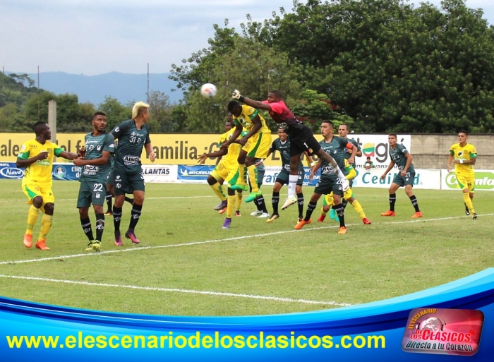 Ante Leones, Pereira ganó el primer round