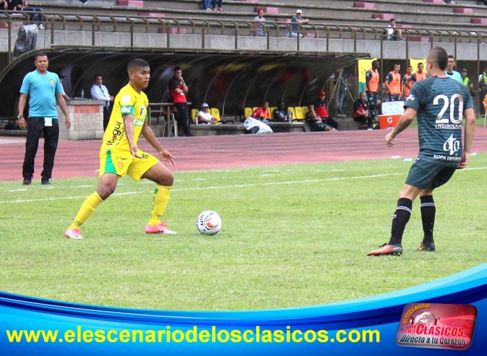 Ante Leones, Pereira ganó el primer round