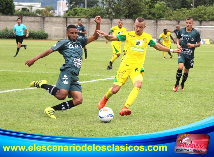 Ante Leones, Pereira ganó el primer round