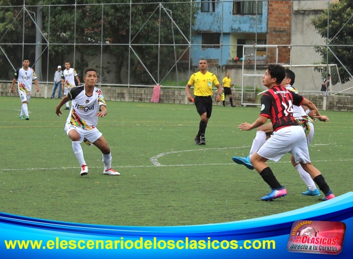 Ditaires F.C Sub 18, otra victoria apretada