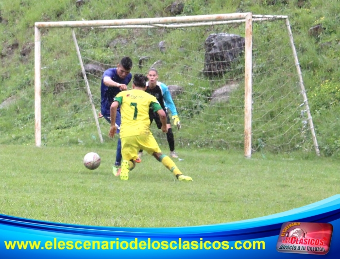 Leones F.C Sub 20 derrotó a un complicado Real San Jorge