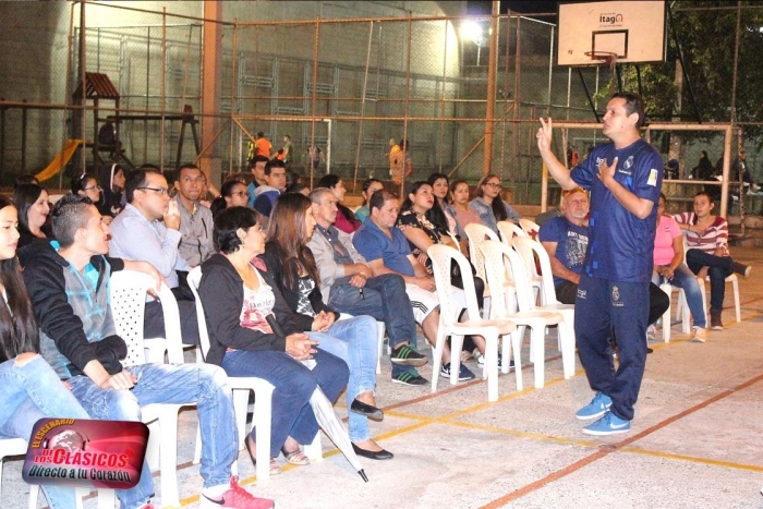 La Fundación Real Madrid presentó Proyecto de Baloncesto a los padres de familia