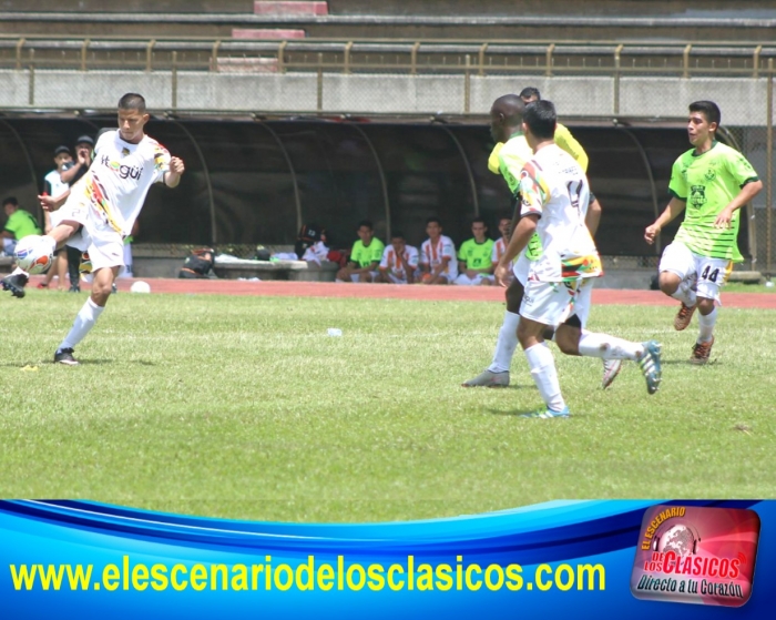 Ditaires F.C Sub 18 goleó a Talentos Junior