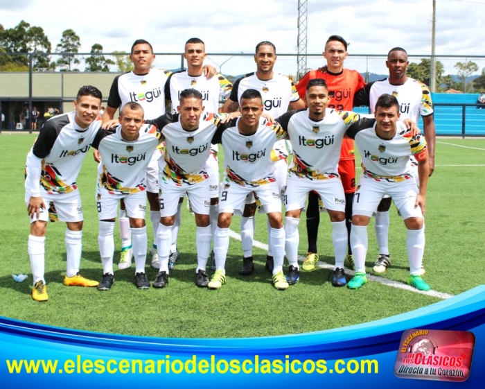 Picotazo de Águilas a Ditaires F.C en la Primera A