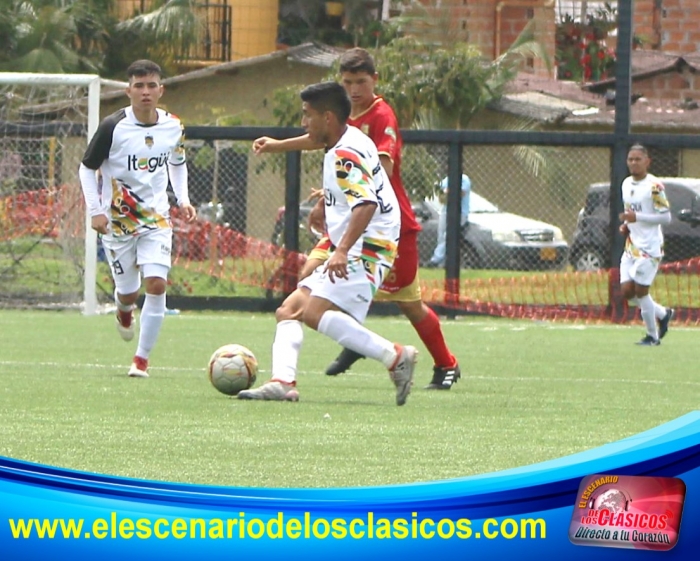 Picotazo de Águilas a Ditaires F.C en la Primera A