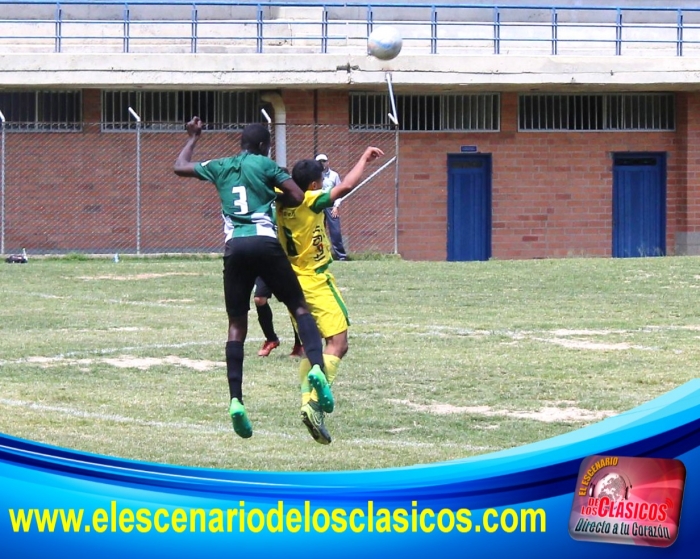 Sin emociones el juego Leones F.C y Los del Sur de la Primera A