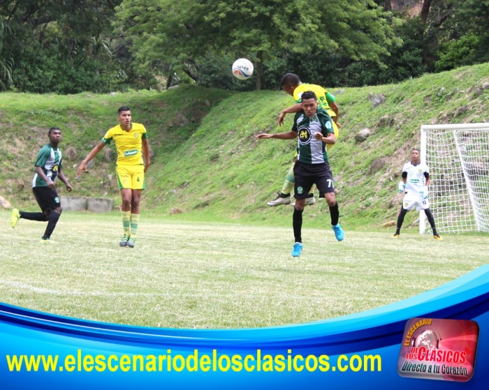 Sin emociones el juego Leones F.C y Los del Sur de la Primera A