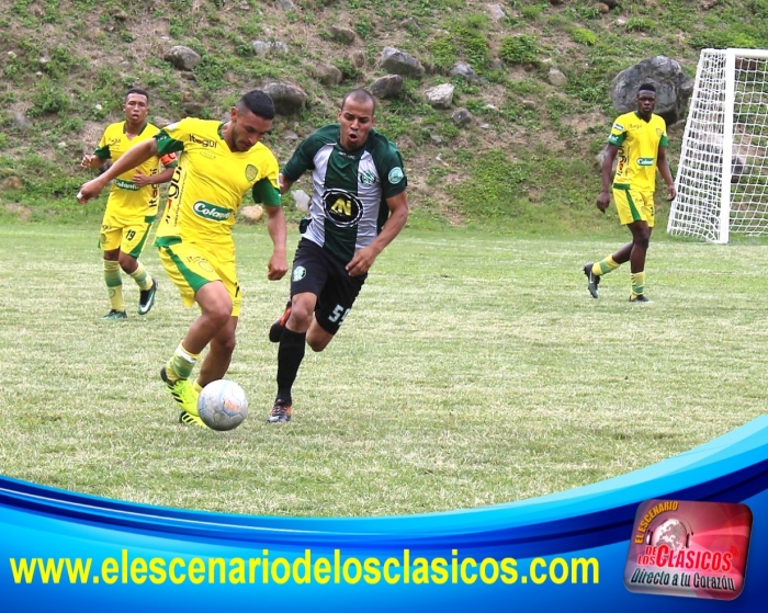 Sin emociones el juego Leones F.C y Los del Sur de la Primera A