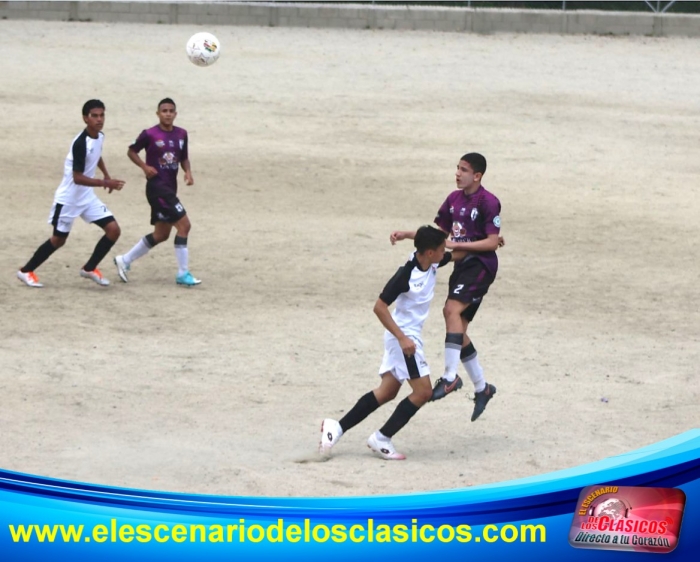 Dos históricos itagüiseños en la inauguración de la Copa Bon Bon Bum