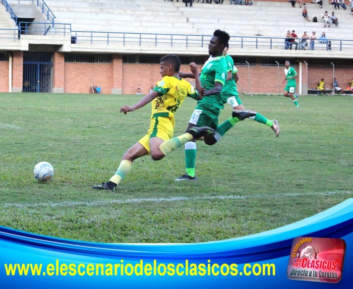 Felinos y universitarios no se hicieron daño en el Torneo Departamental 