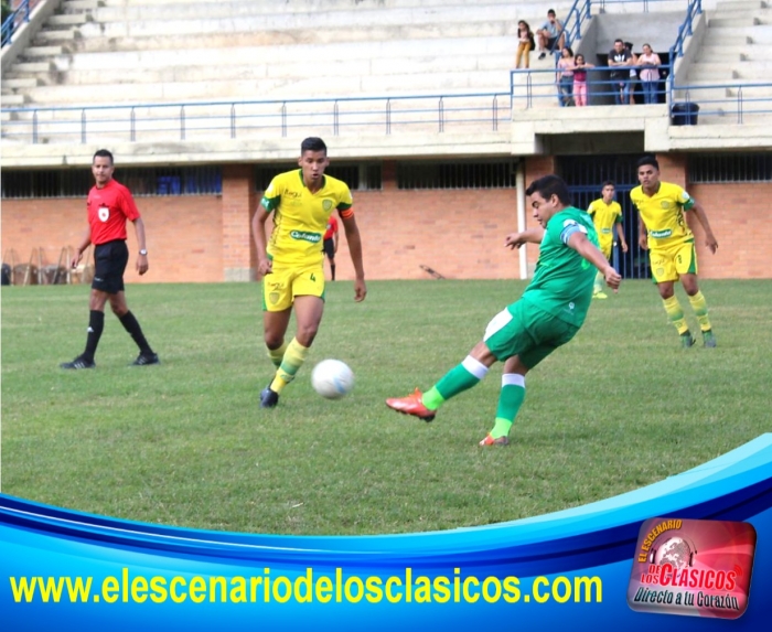 Felinos y universitarios no se hicieron daño en el Torneo Departamental 