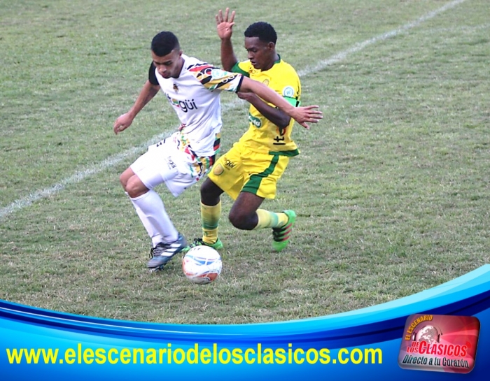 Primera A: Leones F.C y Ditaires F.C definieron el clásico a un minuto del final