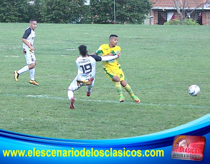 Primera A: Leones F.C y Ditaires F.C definieron el clásico a un minuto del final