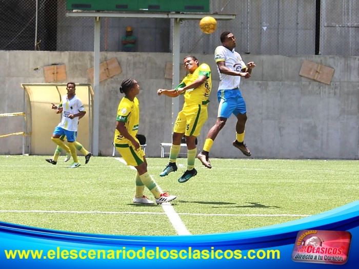 De poco le sirvió el gol olímpico de Sabaneta ante Leones F.C.