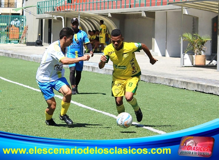 De poco le sirvió el gol olímpico de Sabaneta ante Leones F.C.