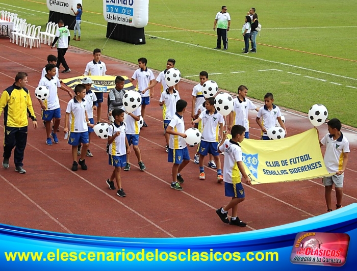 Inauguración de la Copa Gatorade en Itagüí, espectáculo de colorido deportivo