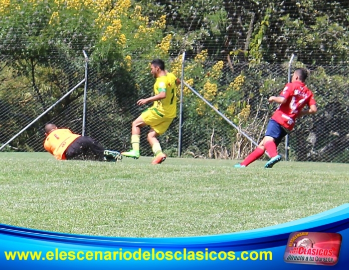 Primera A: Leones F.C. derrotó al DIM en el último minuto