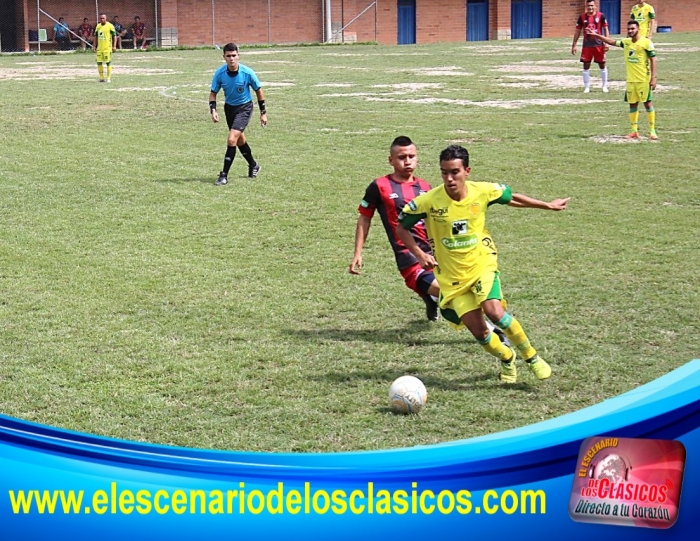 Tres penales en el juego Leones F.C y Ferroválvulas en la Primera A